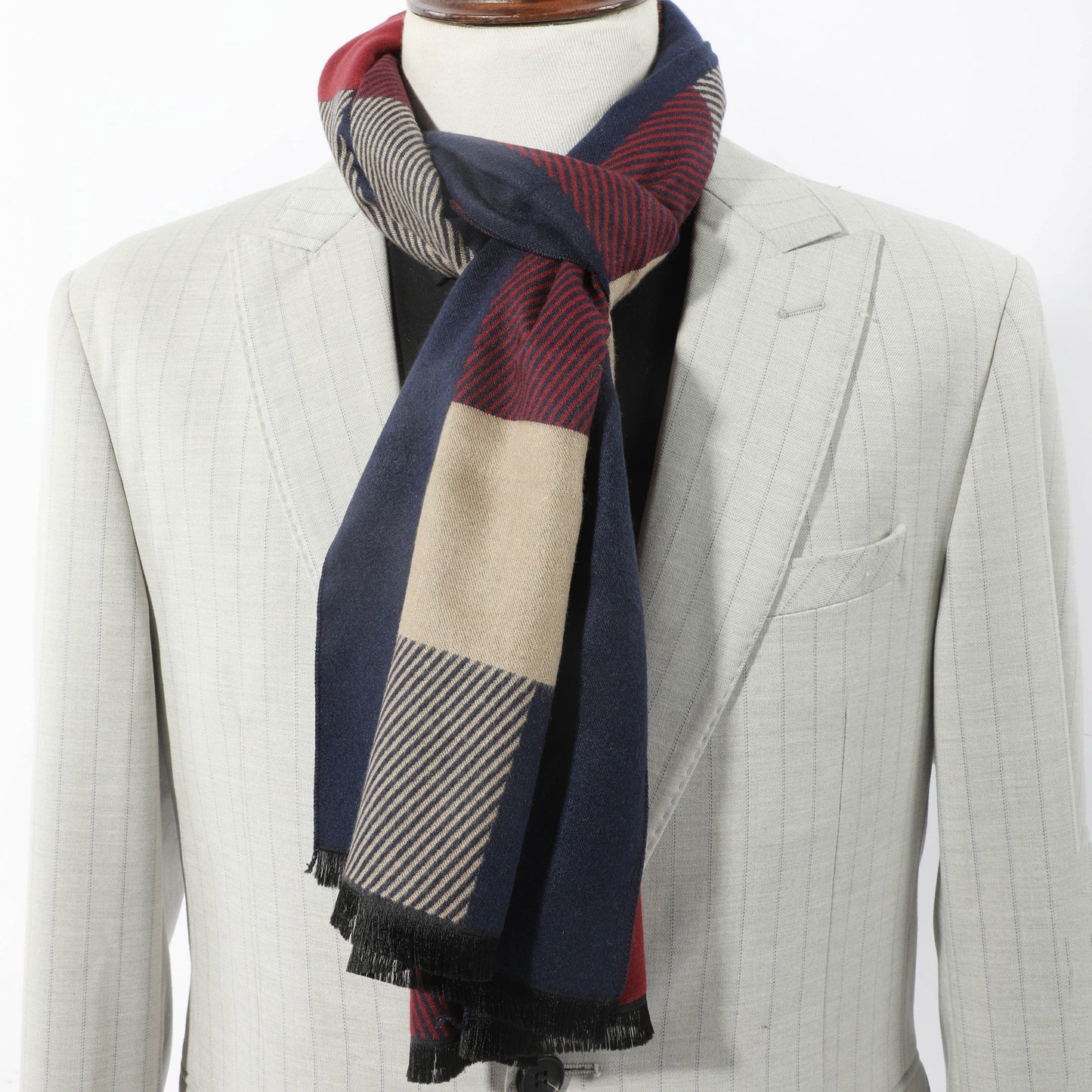 1pc Men's Casual Versatile Autumn And Winter Style Color Block Plaid Striped Warm Scarf