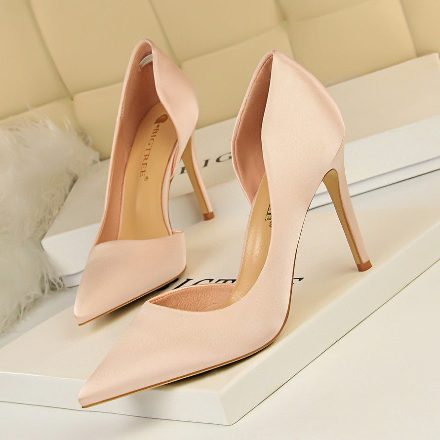 2025 830-3 style fine high-heeled satin light mouth pointed side hollow sexy nightclub thin single shoes women's high heels