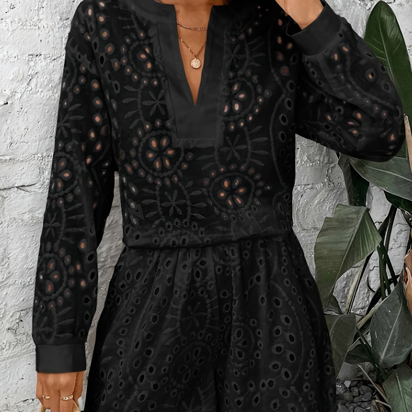 Women's Chic Eyelet Short Set - Long Sleeve Notched Neck Blouse & High-Waist Shorts, Perfect for Casual Gatherings & Stylish Outfits