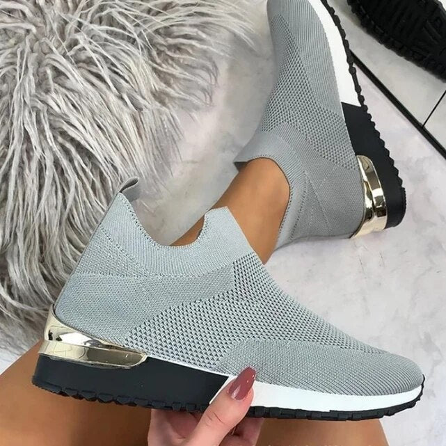 Amozae New Fashion Women Casual Shoes Mesh Breathable Comfortable Female Sneakers Summer Solid Color Slip On Ladies Walking Shoes