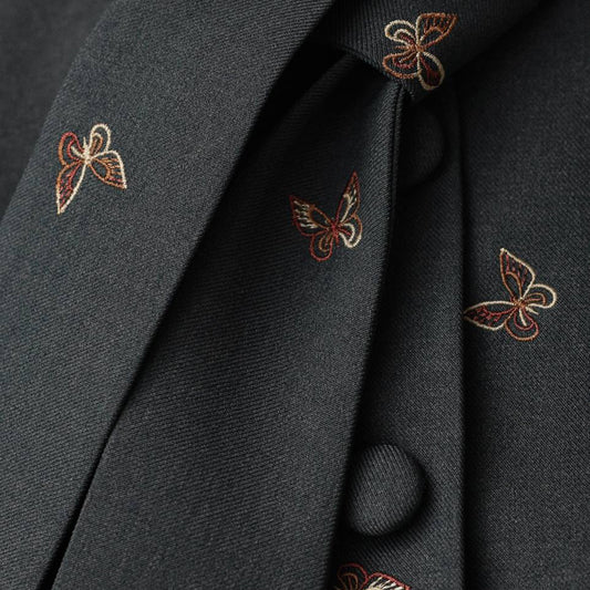 Design sense contrasting color butterfly embroidery suit women's clothing high sense spring and autumn new waist versatile suit skirt