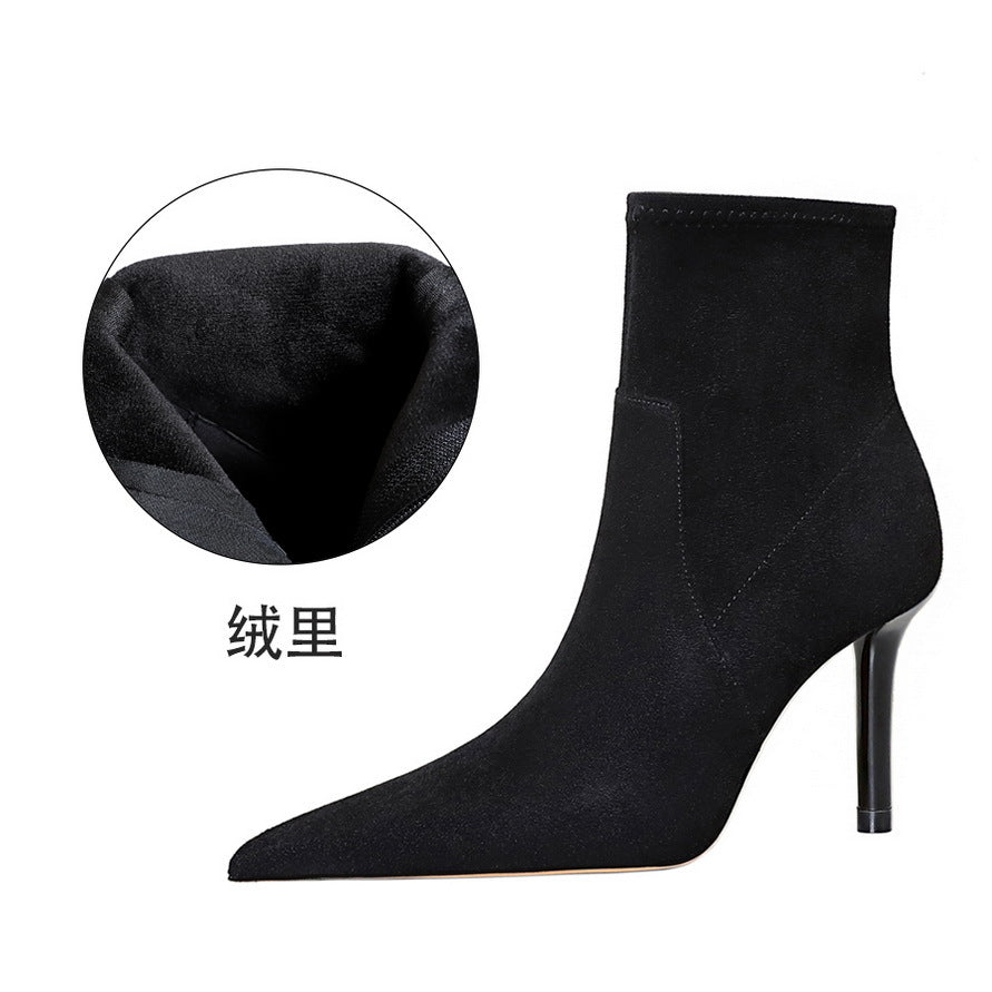 FLOWERSVERSE 2025 1619-1 style fashionable and sexy nightclub showing thin suede side zipper pointed winter short women's boots short boots