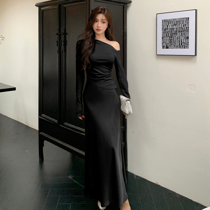 2025 Early autumn pure desire slanted shoulder design pleated waist top women's high sense imitation acetic acid A-shaped skirt skirt set