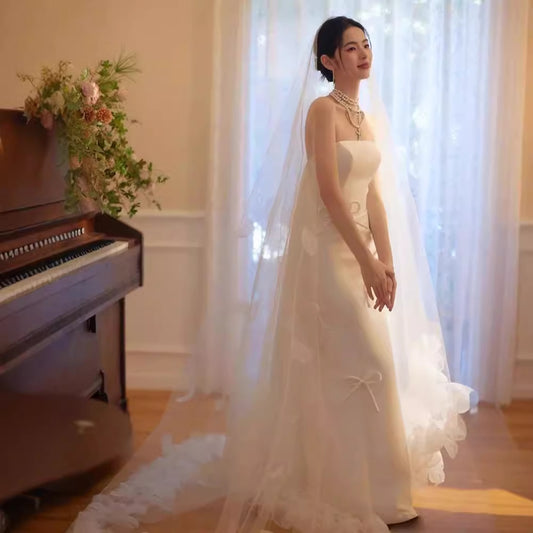 2025 Korean super fairy light wedding dress new high-end satin bridal welcome dress temperament light luxury fishtail tube top dress