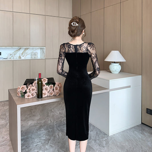 2025 New Year's robe velvet lace dress female autumn and winter socialite sexy hip-wrapped little mother long dress square neck Hepburn skirt