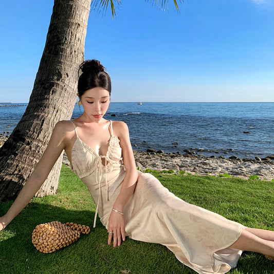 2025 Pure desire hottie halter suspender dress summer satin dress sexy waist thin seaside vacation dress