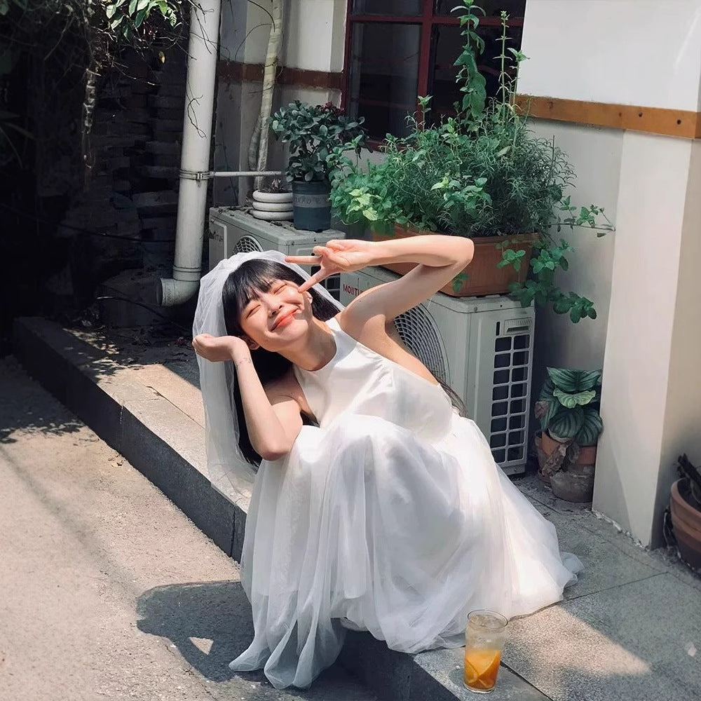 2025 White light wedding dress can be worn every day new small registration and certificate dress photo studio photo theme clothing