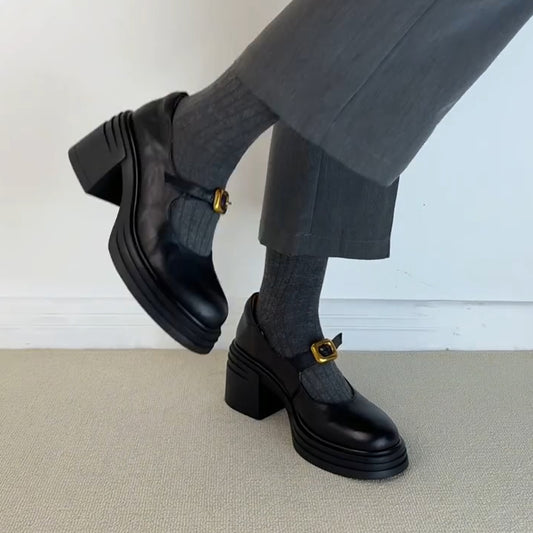 2025 Small commuter versatile heightening loafer single shoes women's retro word with thick sole round head small leather shoes