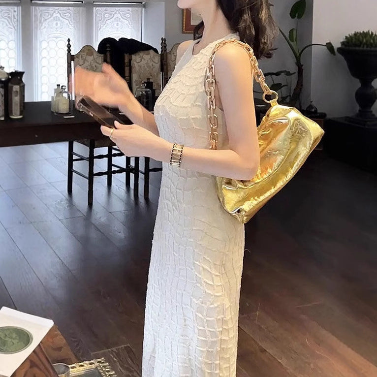 2025 Fashion temperament White elegant design dress new waist and thin simple light luxury hip skirt tide