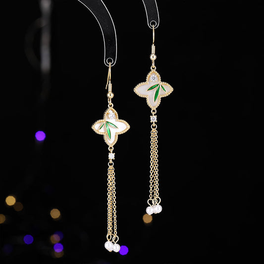 2025 Retro Chinese style new Chinese earrings niche design pearl tassel earrings long lucky grass bamboo leaf earrings