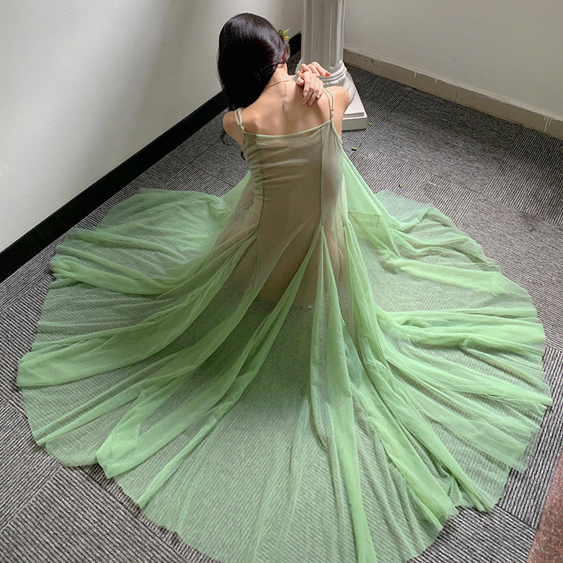 2025 atmosphere super good-looking suspender dress women's summer gentle wind waist thin mesh a word fairy dress