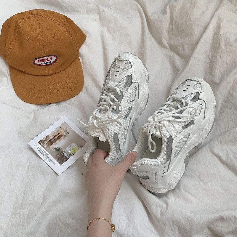 Christmas Gift Ins Wind Reflective Old Shoes Women 2022 Spring Autumn Sports Casual Shoes Flat Breathable Comfortable Women's Sh Shoes