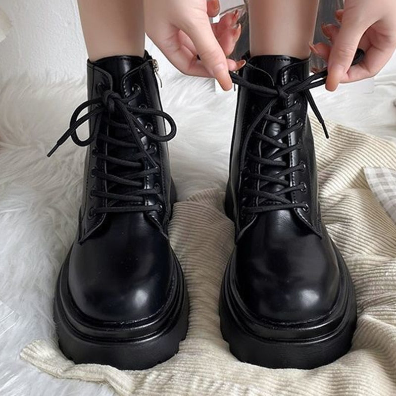 Christmas Gift New Winter Women Boots Comfortable Platform Lace-Up Ankle Boots Woman Fashion Shoes Female Casual PU Short Boots Ladies