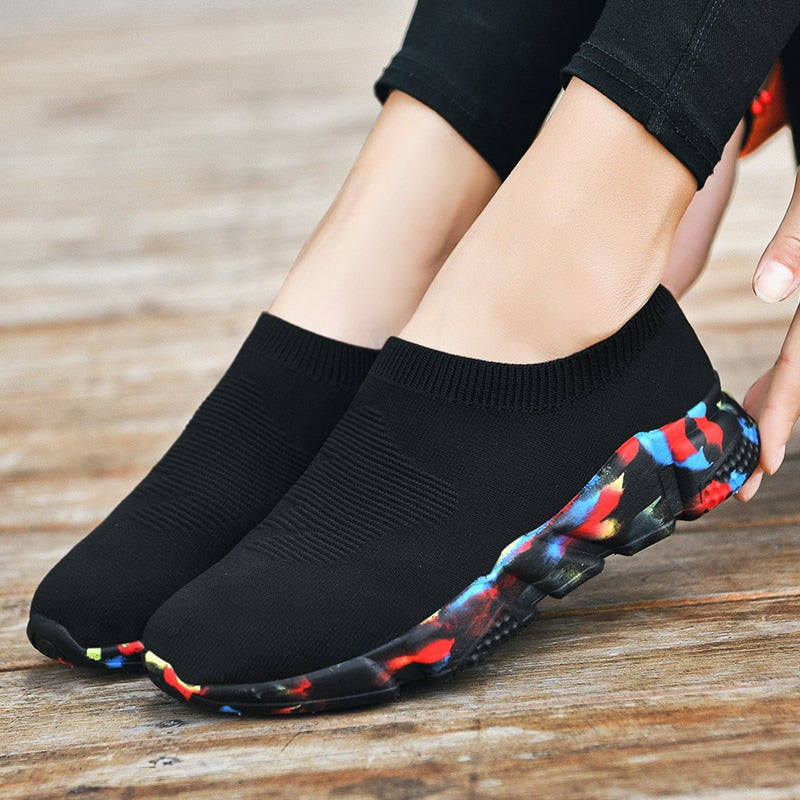 flowersverse Mesh Women Sneakers Breathable Women Flat Shoes Lightweight Casual Shoes Ladies Lace-Up Black Couple Color Socks Shoes