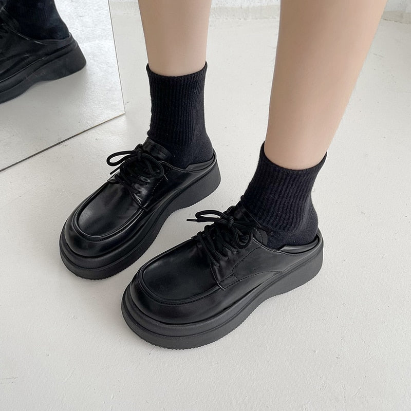 Christmas Gift New Ladies Gothic Women's Shoes Black White Leather Platform Lolita Mary Jane Flats Fashion Lace Up Harajuku Style Loafers