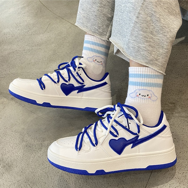 Black Friday Amozae White Sneakers Ladies Vulcanized Shoes Brand Designer Lace Up Casual Sneakers Female Outdoor Women Flat Shoes Couple Sneakers