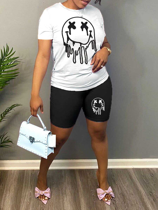 flowersverse Women's Print T-Shirt Shorts Two Piece Set Plus Size Loose Simple Printed Set