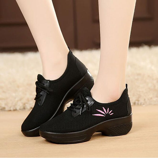 flowersverse Women's Dance Sneakers Hip Hop Practice Outdoor Breaking/Square Dance Flat Mesh Flat Heel Lace-up Black Red