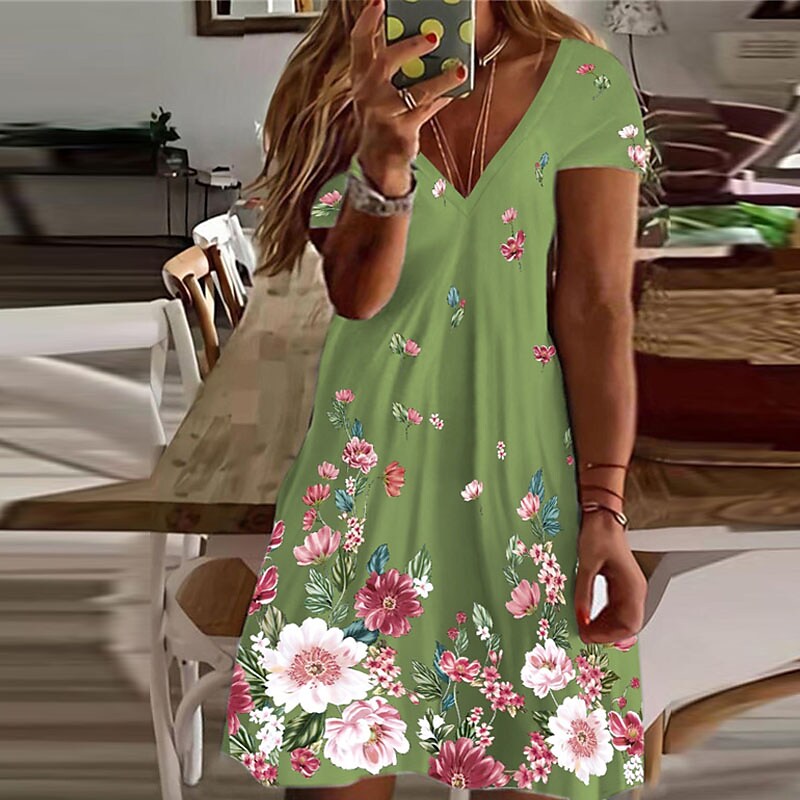 flowersverse Women's Plus Size Curve A Line Dress Floral V Neck Short Sleeve Spring Summer Casual Short Mini Dress Causal Daily Dress