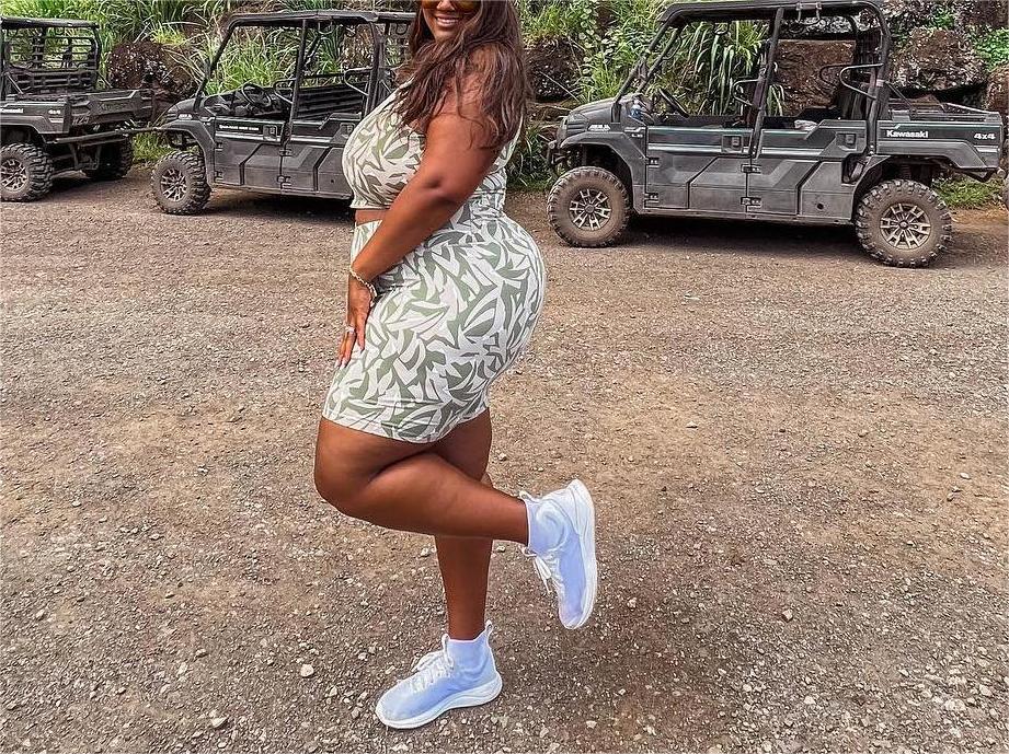 flowersverse Sexy Summer Print Sleeveless Plus Size Two-Piece Shorts Set
