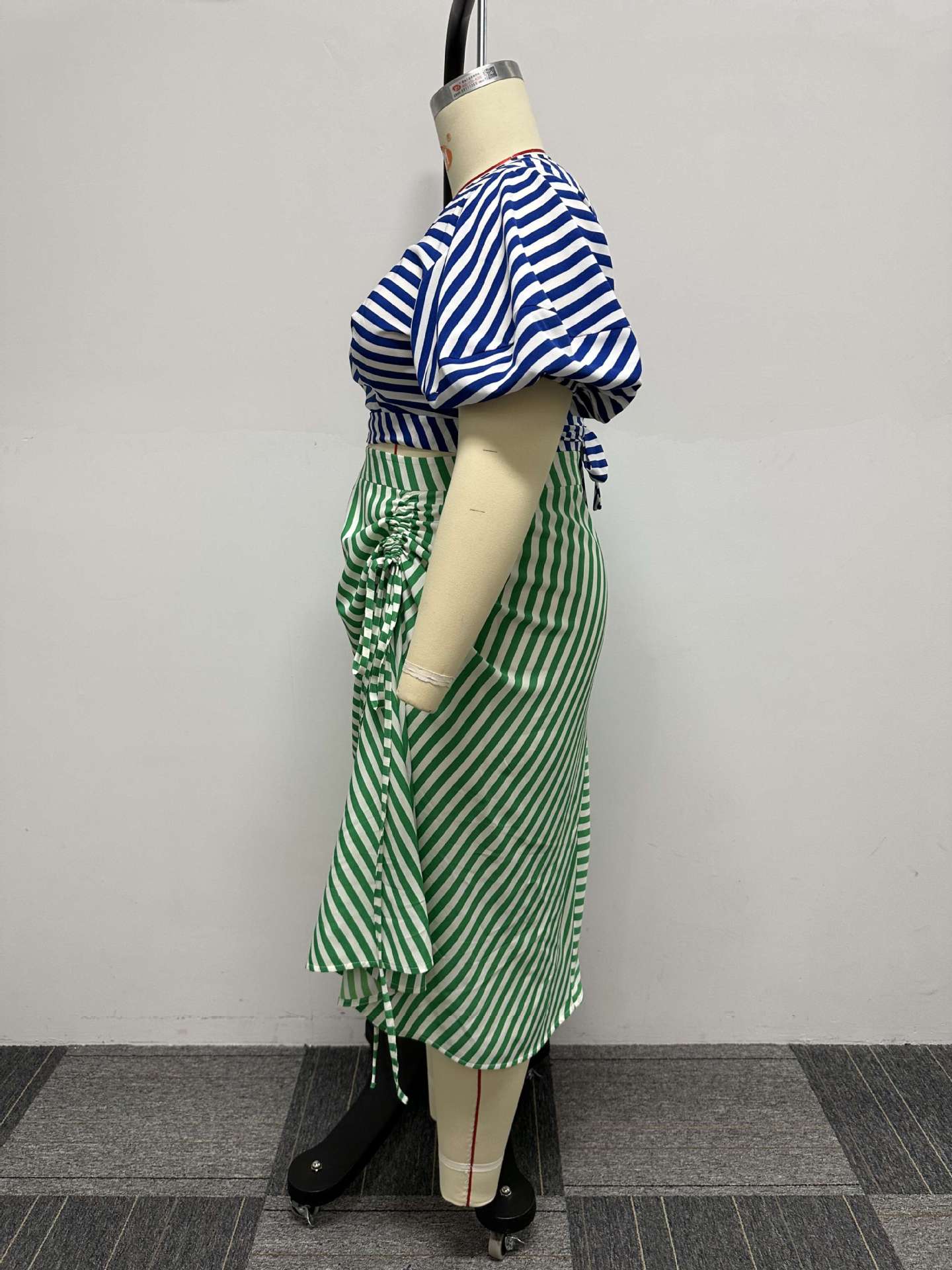flowersverse Sexy Irregular Stripe Contrast COLor Drawstring Lace-Up Slit Plus Size Two Piece Skirt Set Nightclub Dress