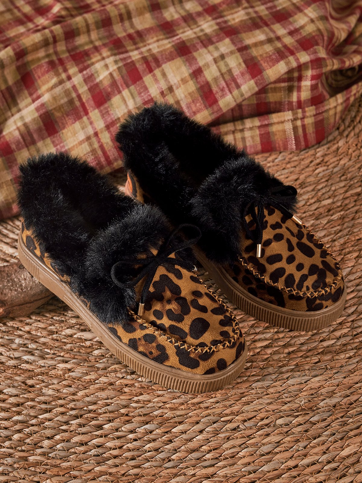 flowersverse Winter Warm Daily Flat Heel Closed Toe Boots