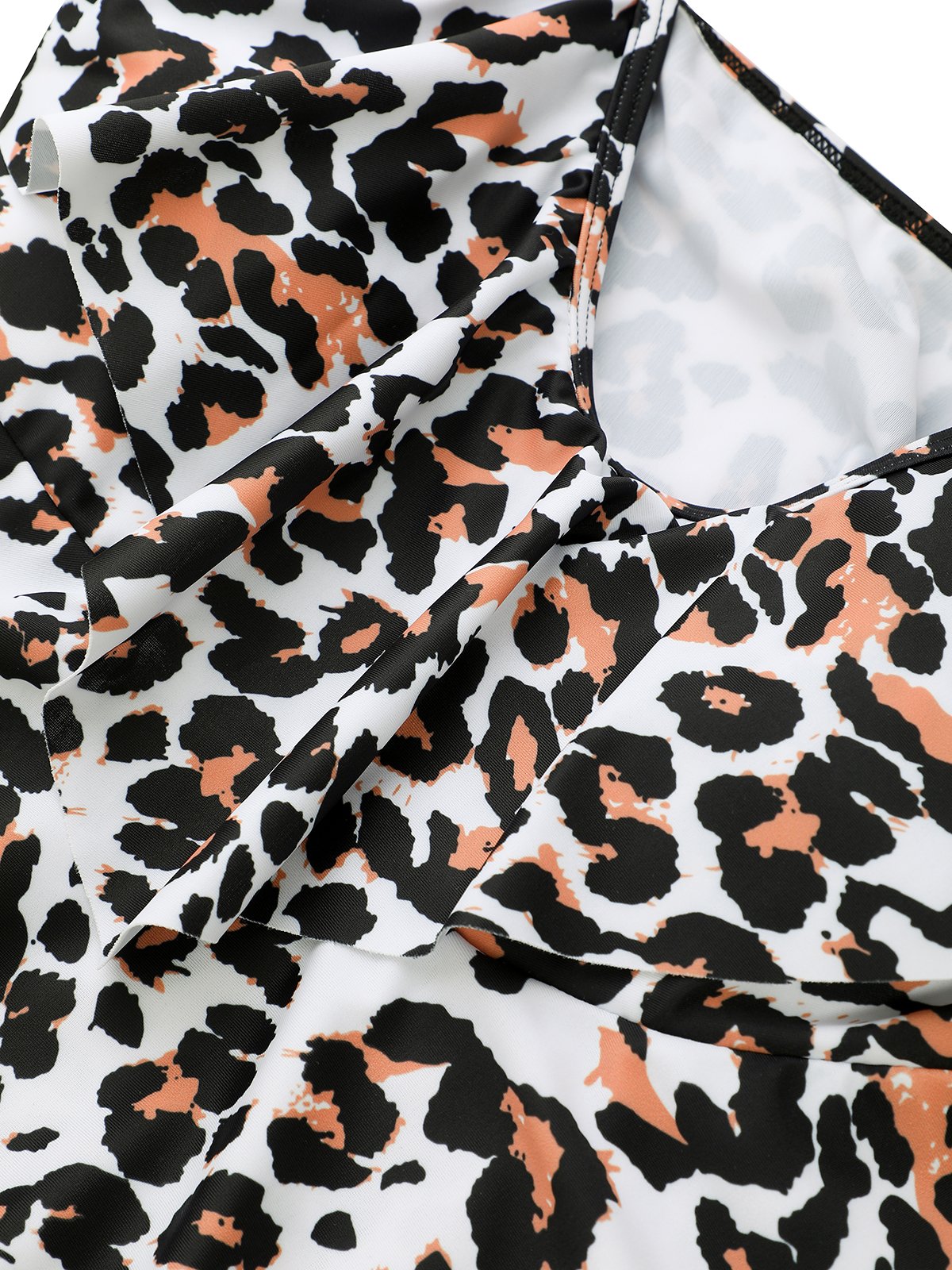 flowersverse Vacation Leopard Printing Scoop Neck Tankinis Two-Piece Set