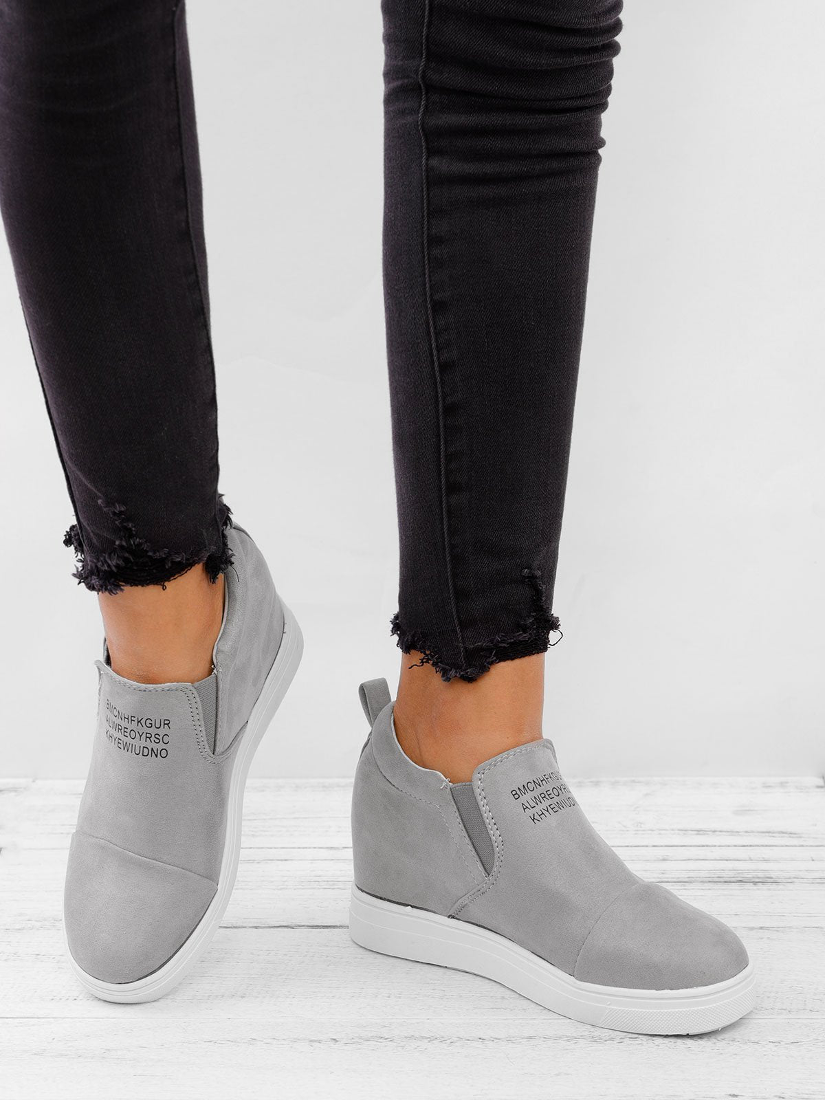 flowersverse Women Faux Suede Wedge heel Sneakers Slip on Breathable Shoes
