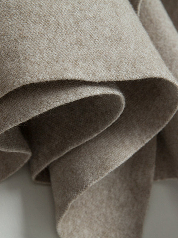 flowersverse Simple Loose Solid Color High-Neck Batwing Sleeves Sweater