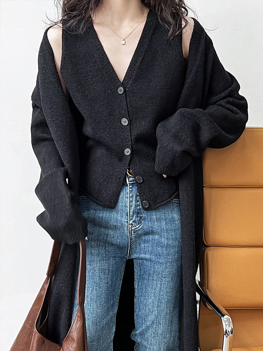 flowersverse Buttoned Solid Color Long Sleeves Loose V-Neck Knit Vest + Cardigan Two Pieces Set