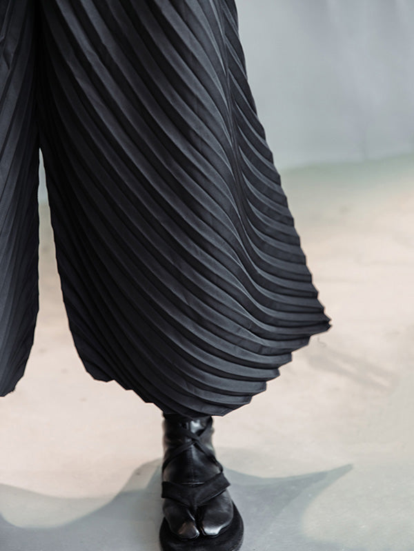 flowersverse Urban Solid Color Pleated Outerwear&Pants Two Pieces Set