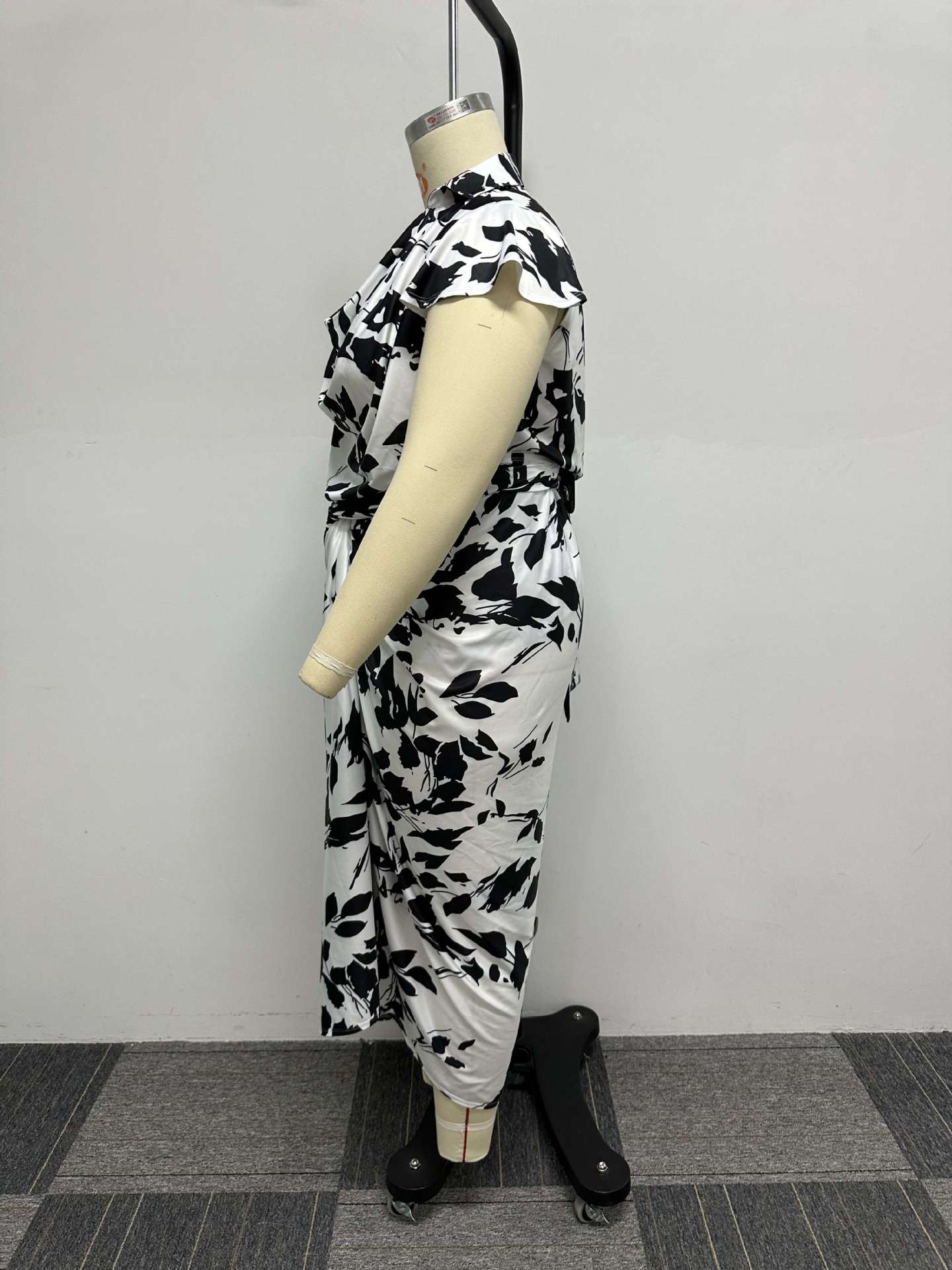 flowersverse Sexy Printed Lace-Up Loose Plus Size Two-Piece Skirt Set