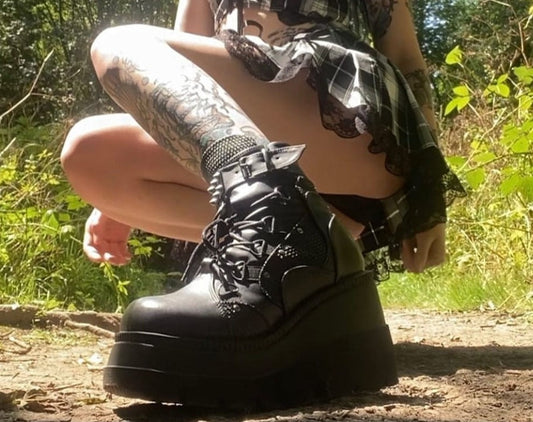 Back to College DoraTasia Gothic Punk Street Women Ankle Boots Platform Wedges High Heels Short Boots New Fashion Design Rivet Cosplay Shoes