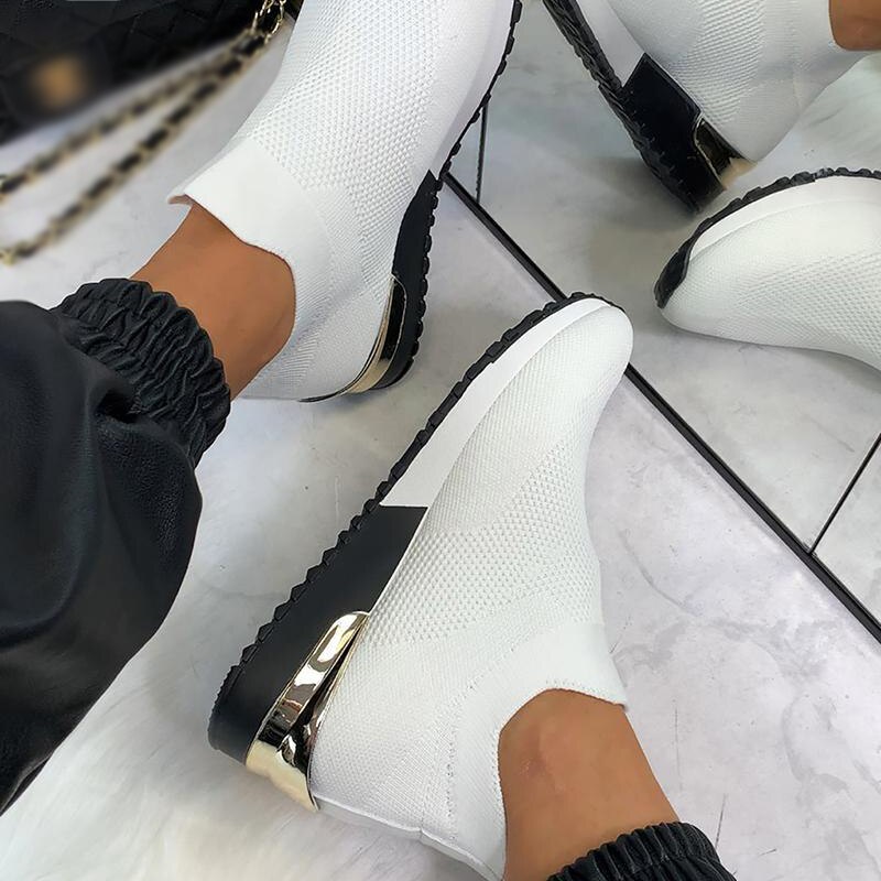 Christmas Gift Women Vulcanized Shoes Lace Up Casual Sneakers Flats Ladies Platform Mesh Breathable Walking Plus Size Female Shoe New
