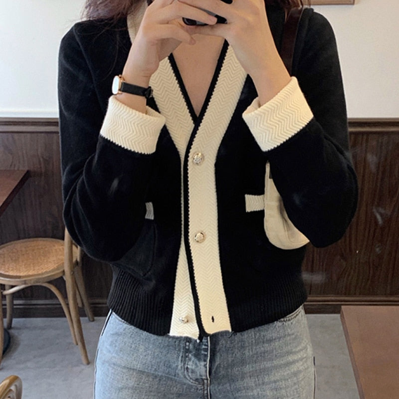 flowersverse Autumn All-Match V-Neck Sweater Jackets Women Korean Style Jumpers Knitted Cardigan Long Sleeve Short Knit Coat