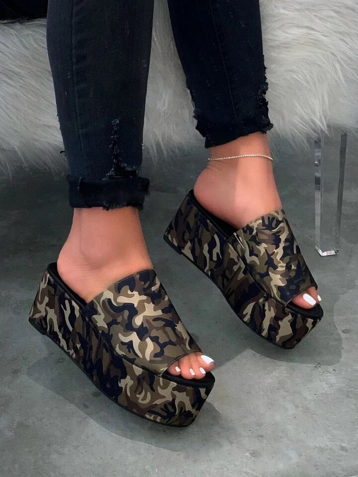 flowersverse High-heeled Women Flatform Slippers Summer New Leopard Print Thick with Slides Women Large Size Shoes Woman Wedges Slipper 0823