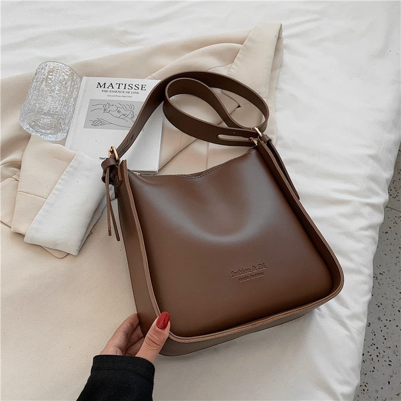 flowersverse Back to school Vintage Wide Strap Crossbody Shoulder Bags For Women Trends Brand Designer Large Capacity Work Ladies Handbags