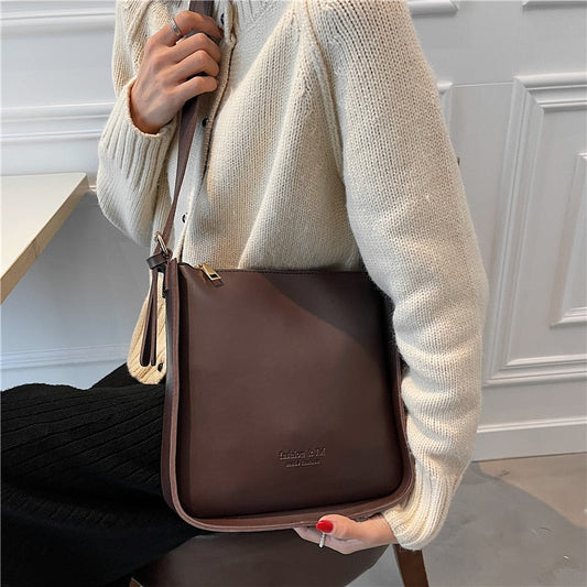 flowersverse Back to school Vintage Wide Strap Crossbody Shoulder Bags For Women Trends Brand Designer Large Capacity Work Ladies Handbags