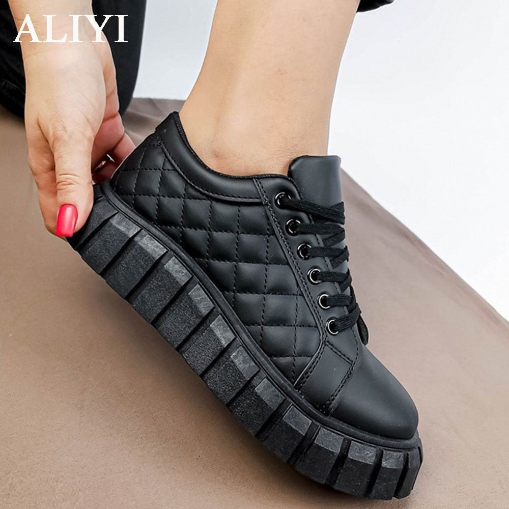 flowersverse Autumn Black Sneakers Women New Fashion Lace Up Ladies Comfy Flat Casual Shoes 43 Big Size Female Outdoor Sport Shoes