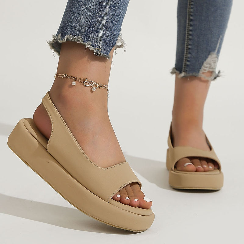 flowersverse White PU Leather Platform Sandals Women Casual Back Strap Flat Sandals Woman Summer Open Toe Non Slip Beach Shoes Plus Size