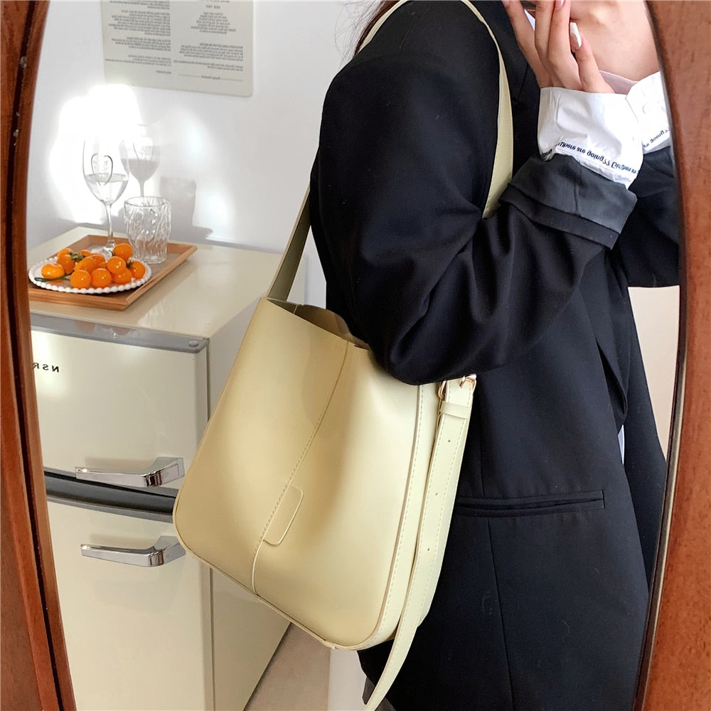 flowersverse Back to school Wide Strap Bucket Large Shoulder Bags For Women Trend Fashion Simple Solid Color Design Crossbody Ladies Handbags