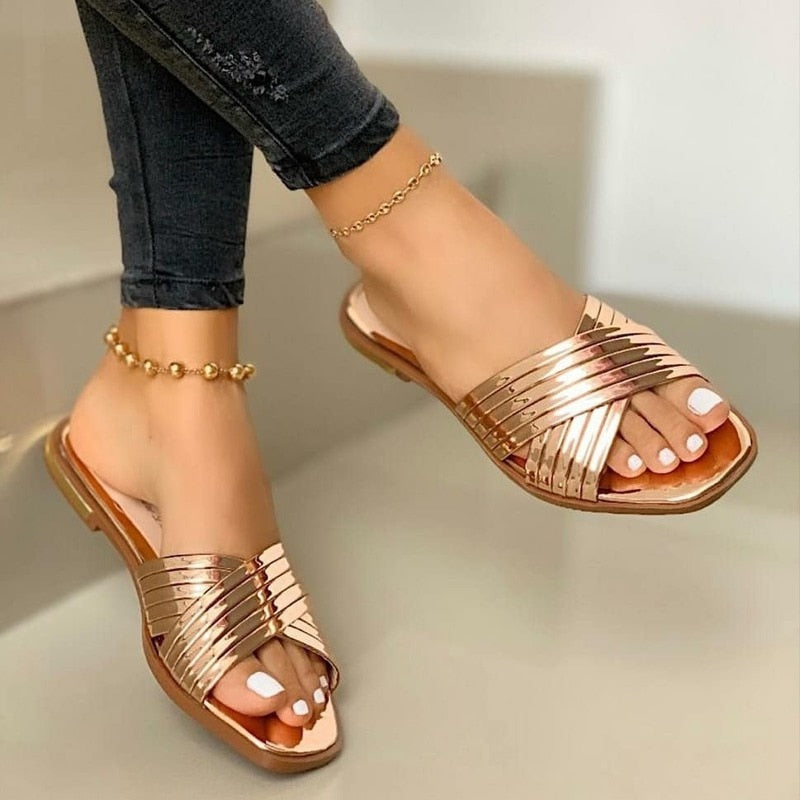 flowersverse New Metal Cross Fashion Ladies Slippers Women Luxury Sandals Women Designers Outdoor Sports Beach Sports Comfort Shoes
