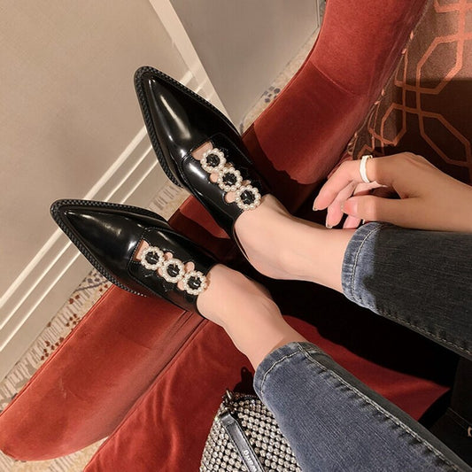 flowersverse Summer Shoes Women Pearl Women Slippers Covered Toe Chunky Mules Patent Leather Shoes for Women Slingback Sandals Handmade Shoes