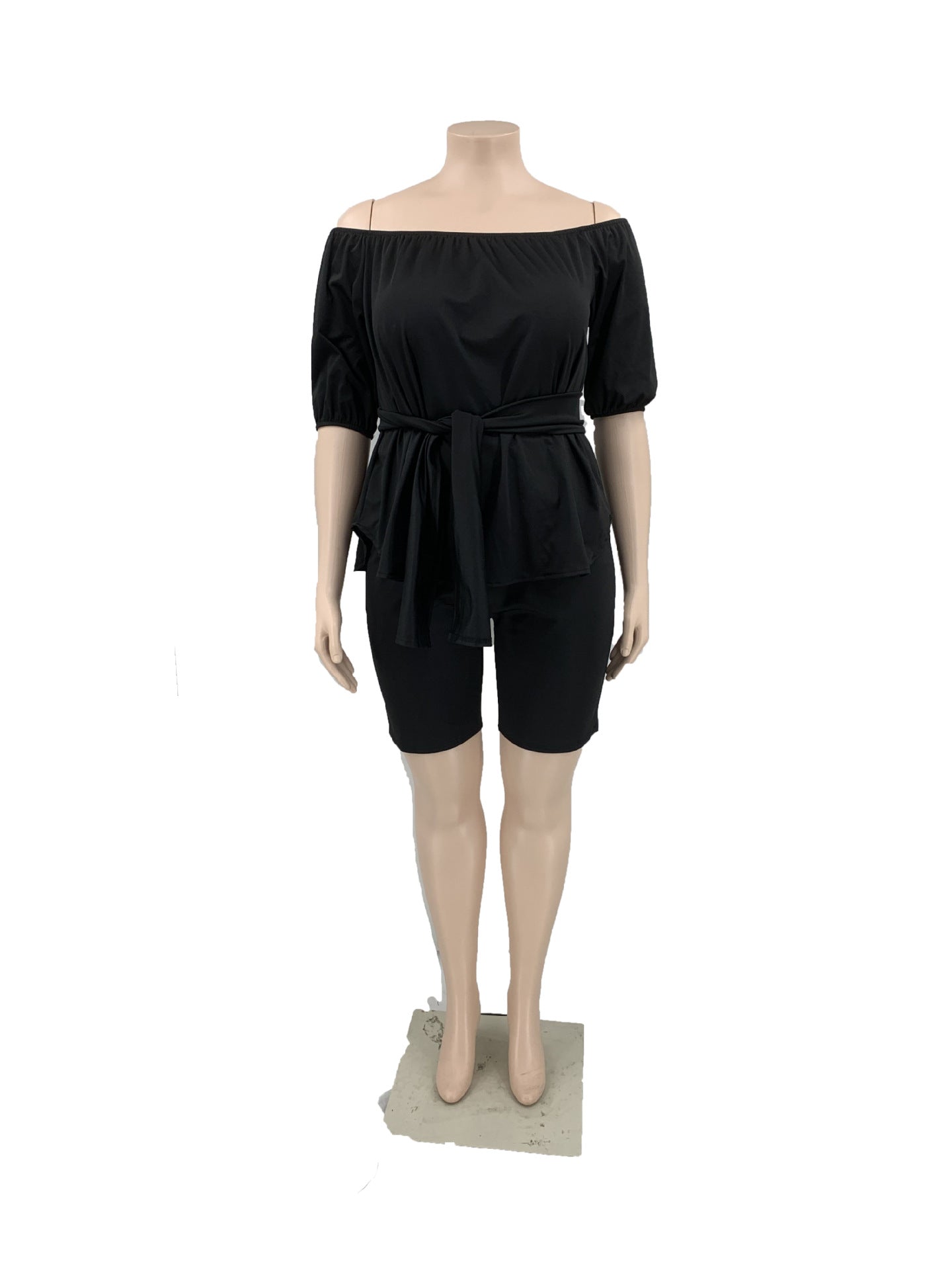 flowersverse Plus Size Women Off Shoulder Solid Top and Shorts Casual Two-Piece Set