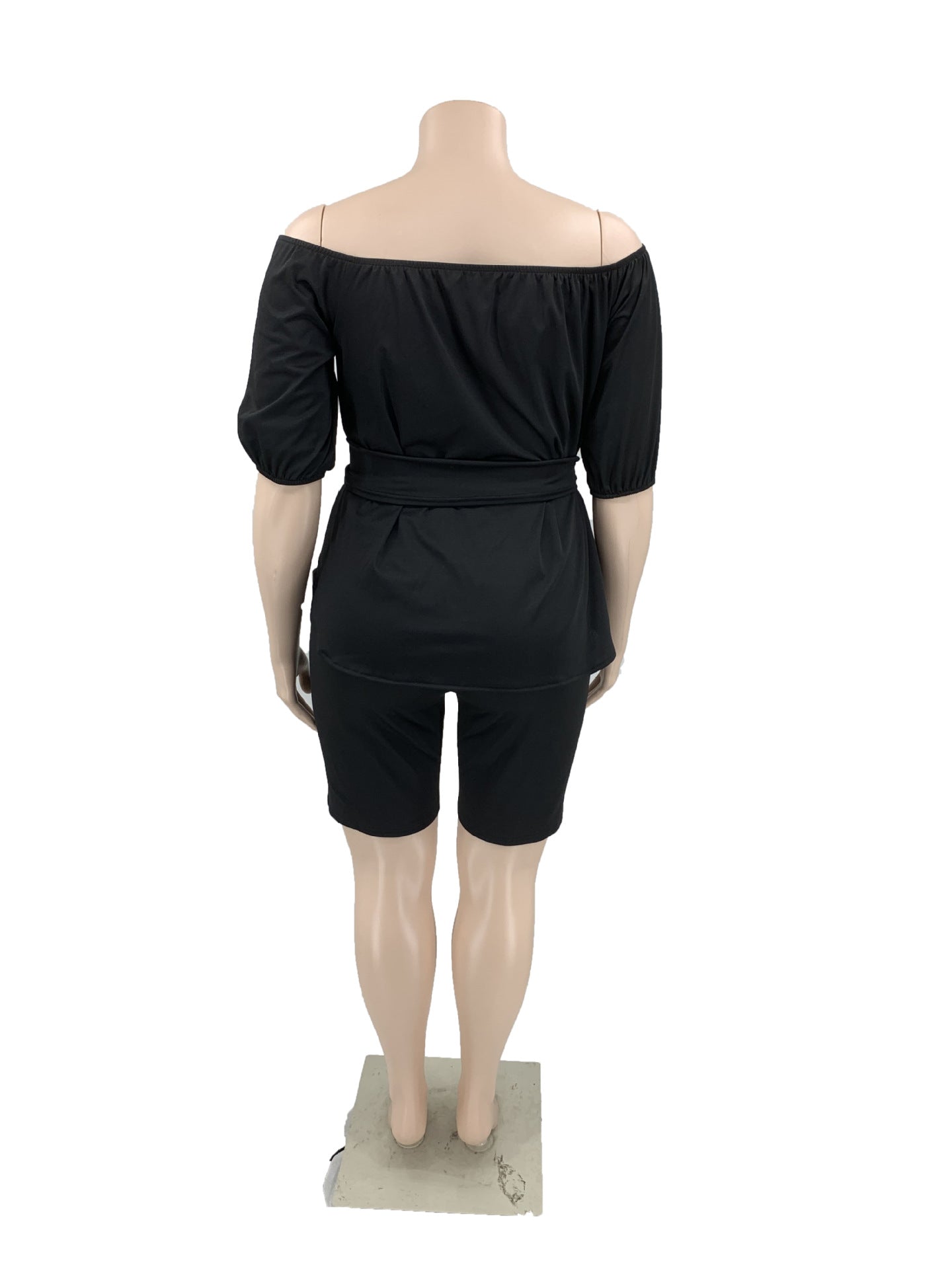 flowersverse Plus Size Women Off Shoulder Solid Top and Shorts Casual Two-Piece Set
