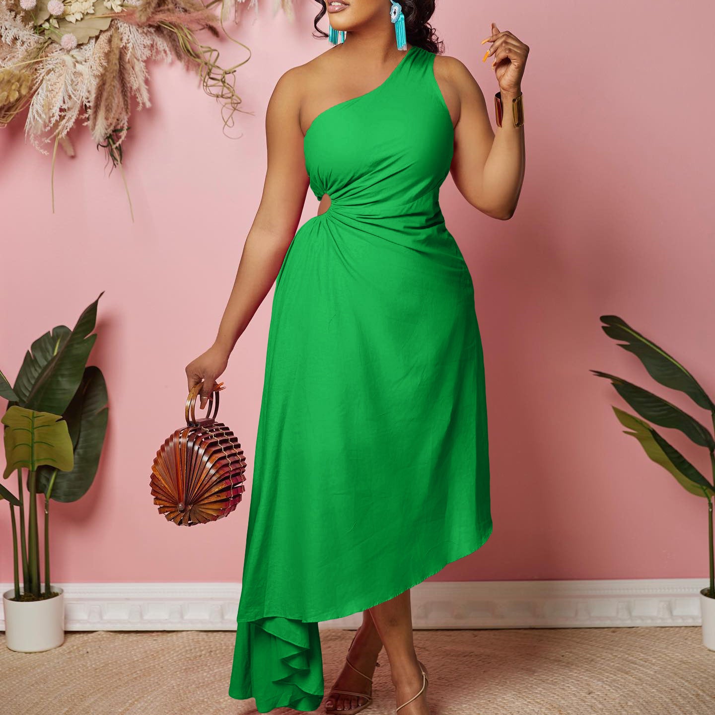 flowersverse One Shoulder Cutout Solid Irregular Plus Size Dress