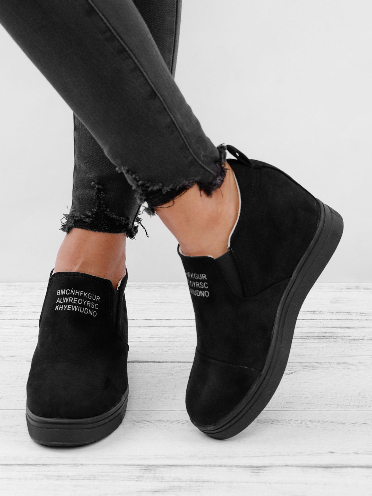 flowersverse Women Faux Suede Wedge heel Sneakers Slip on Breathable Shoes