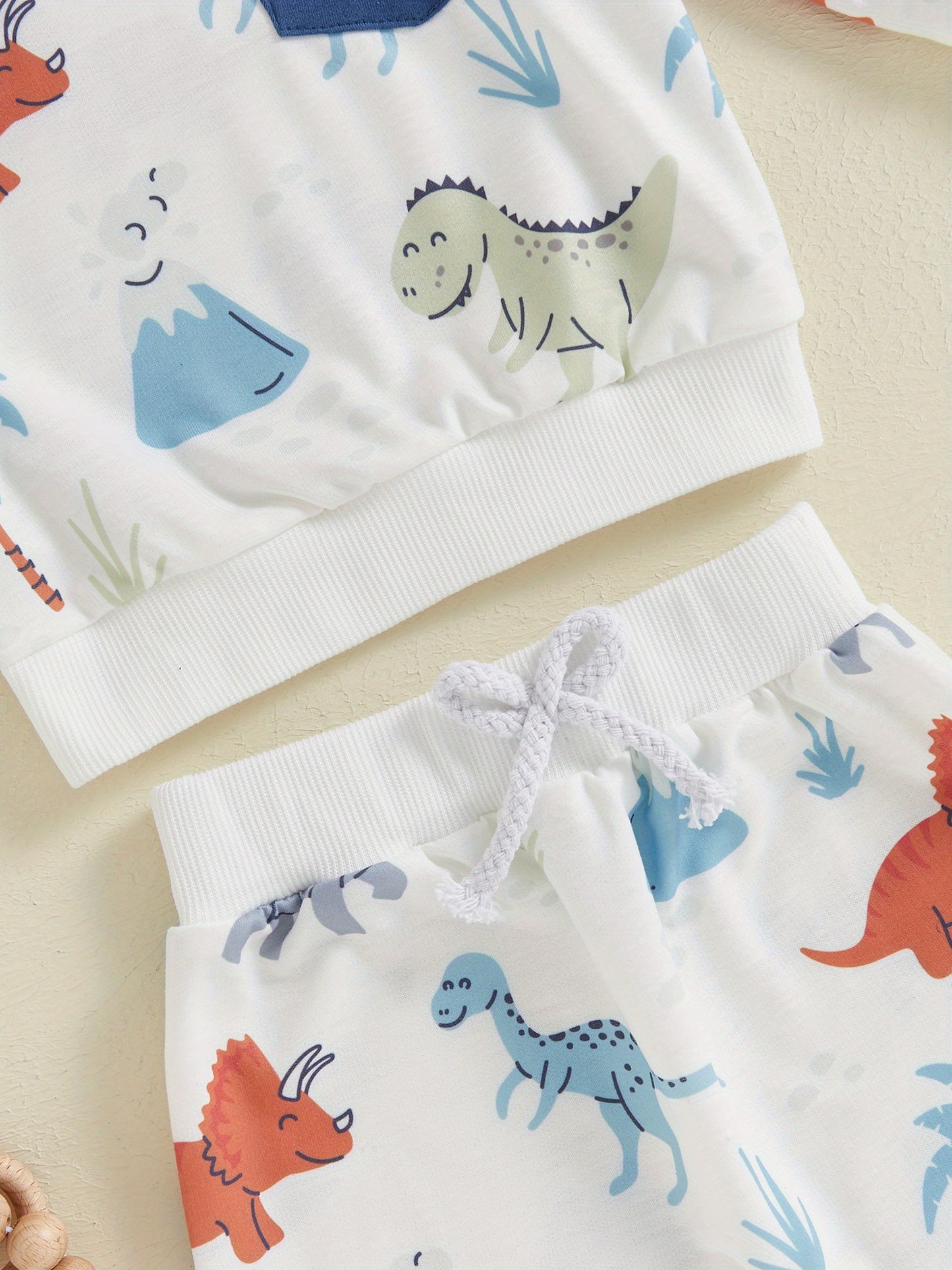 Adorable Little Boys' Fall Layette Set - Long Sleeve Sweatshirt with Elastic Waist Sweatpants, Soft and Cozy Outfit for Autumn Season