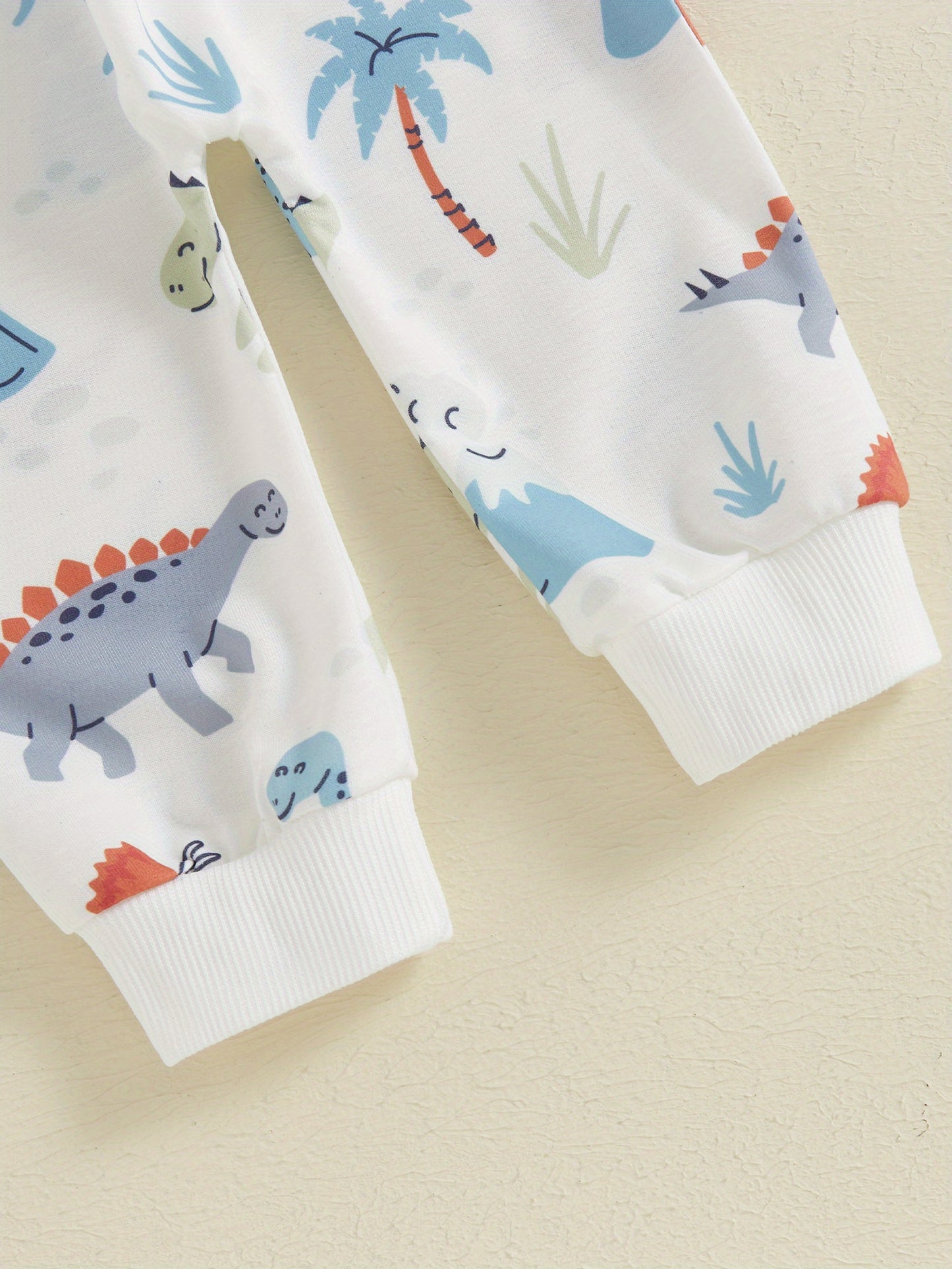 Adorable Little Boys' Fall Layette Set - Long Sleeve Sweatshirt with Elastic Waist Sweatpants, Soft and Cozy Outfit for Autumn Season