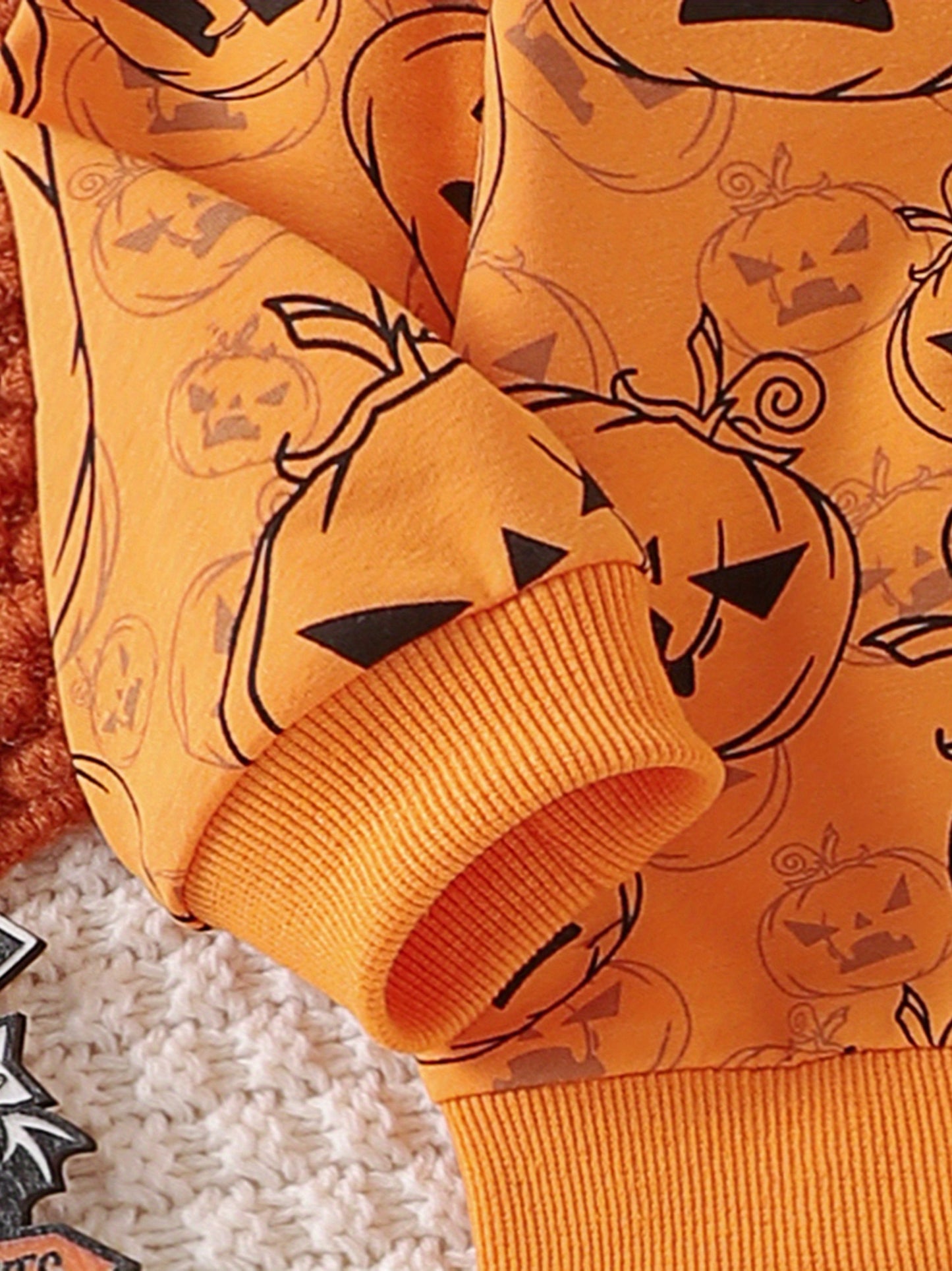 2-Piece Toddler Baby Boy's Halloween Layette Set - Long Sleeve Pumpkin Print Sweatshirt with Contrast Color Sweatpants - Spooky Comfortable Clothing for Little Monsters